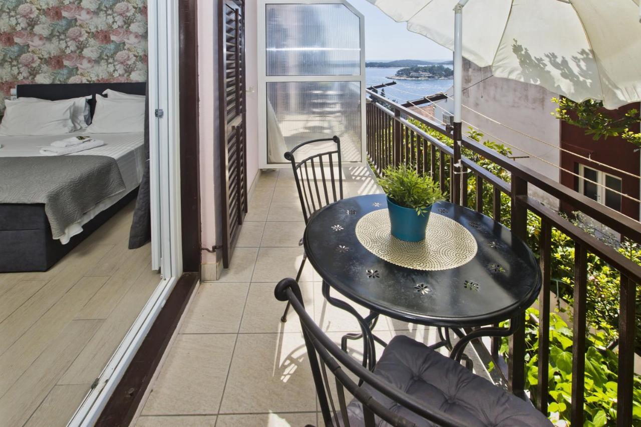 Villa Milton Hvar ฮวาร์ ภายนอก รูปภาพ