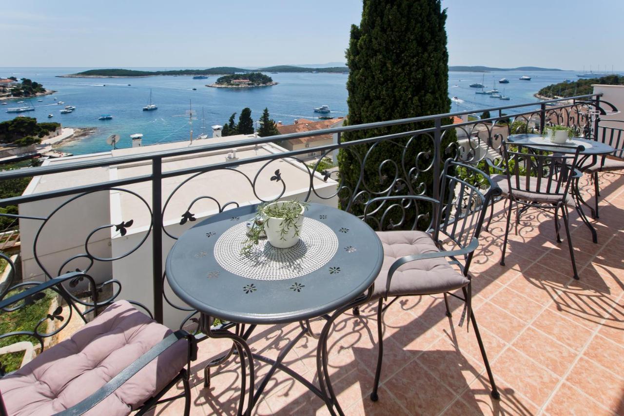 Villa Milton Hvar ฮวาร์ ภายนอก รูปภาพ